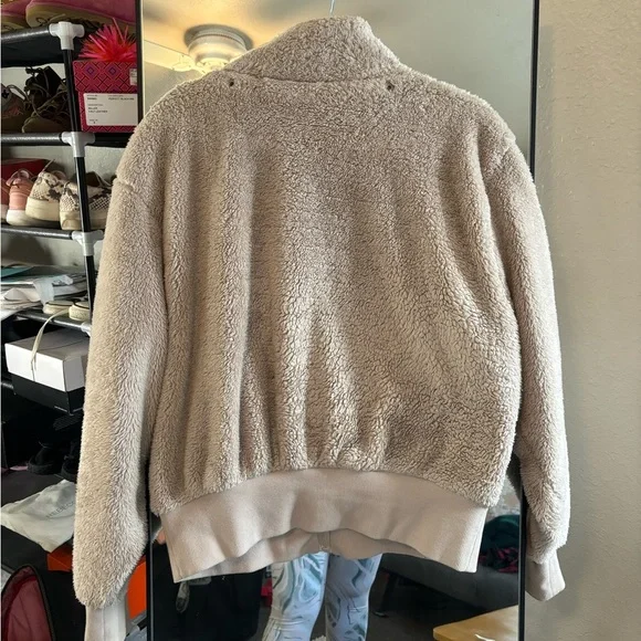 Savvi Lifestyle Co. Women’s Full Zip Amy Sherpa comes w/ Snap-On Hood XL Tan - Picture 4 of 4